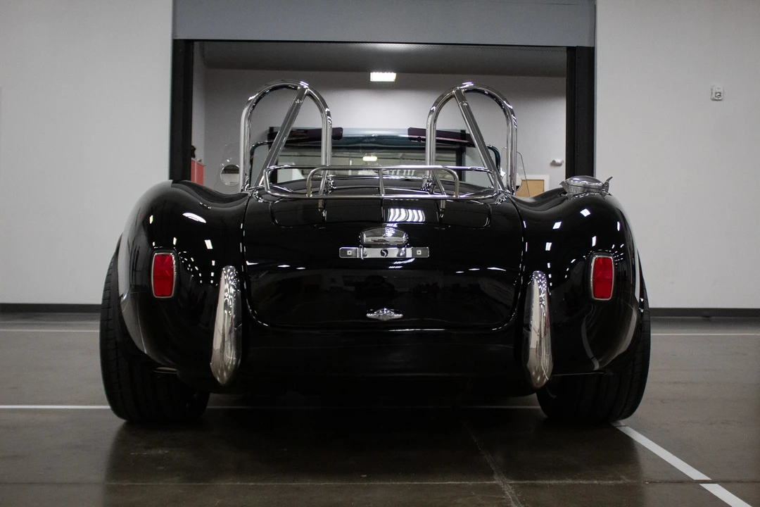 Shelby Cobra Replica - Image 6 of 31