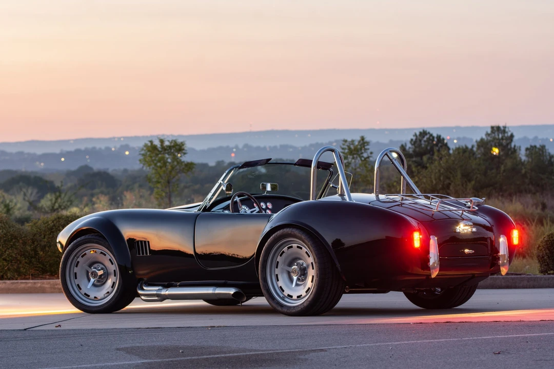 Shelby Cobra Replica - Image 20 of 31