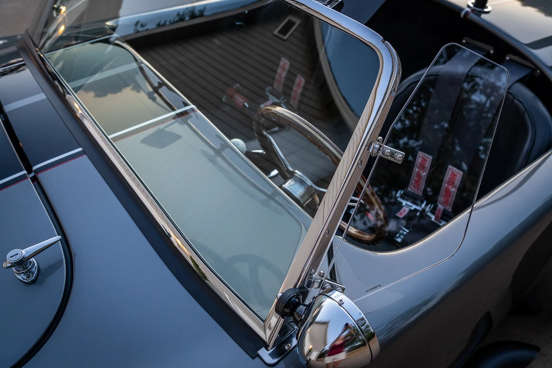 Shelby Cobra Replica - Image 23 of 31