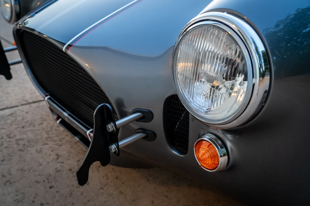 Shelby Cobra Replica - Image 27 of 31