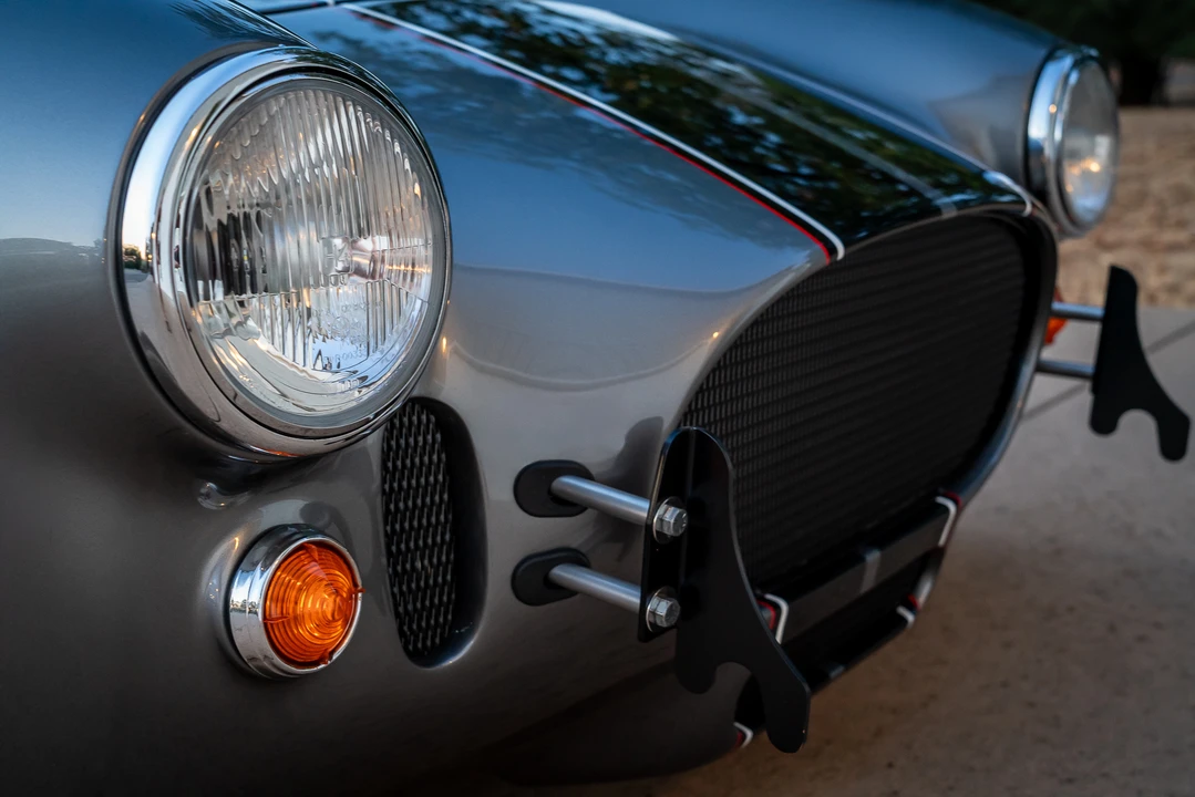 Shelby Cobra Replica - Image 28 of 31