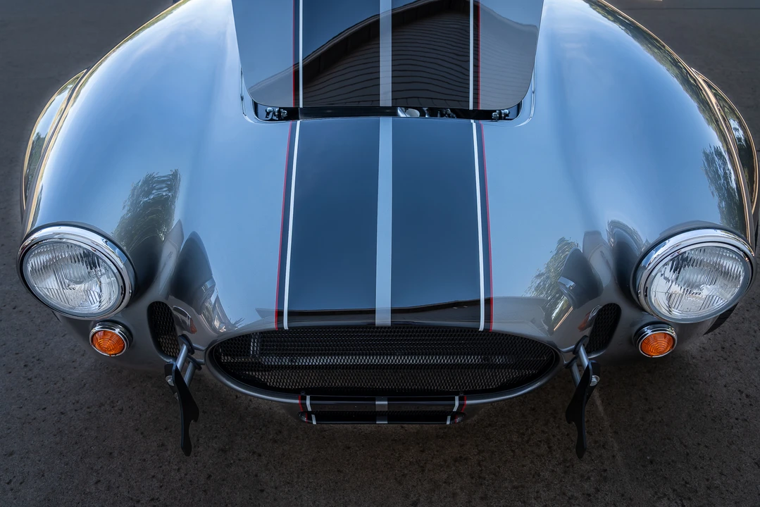 Shelby Cobra Replica - Image 10 of 31
