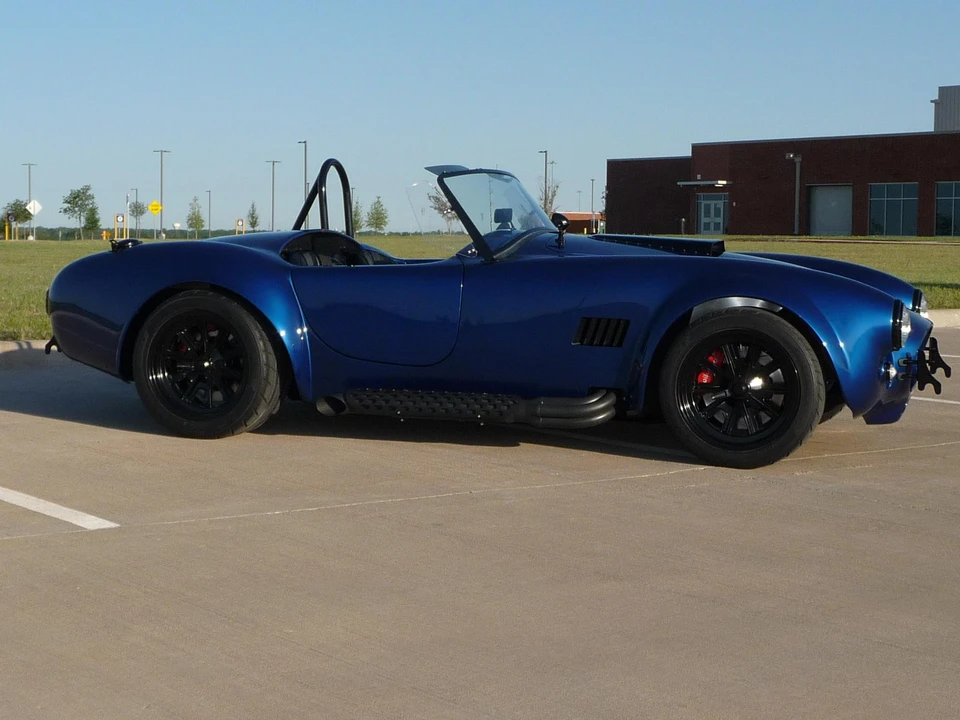 Shelby Cobra Replica - Image 28 of 31