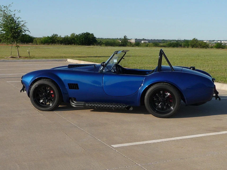 Shelby Cobra Replica - Image 12 of 31