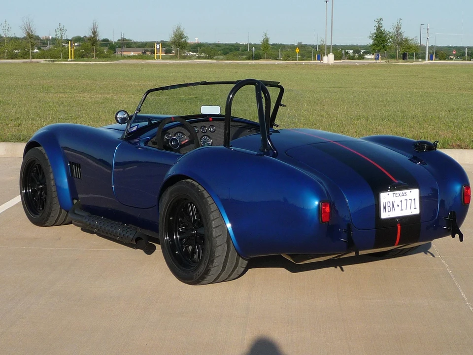 Shelby Cobra Replica - Image 16 of 31
