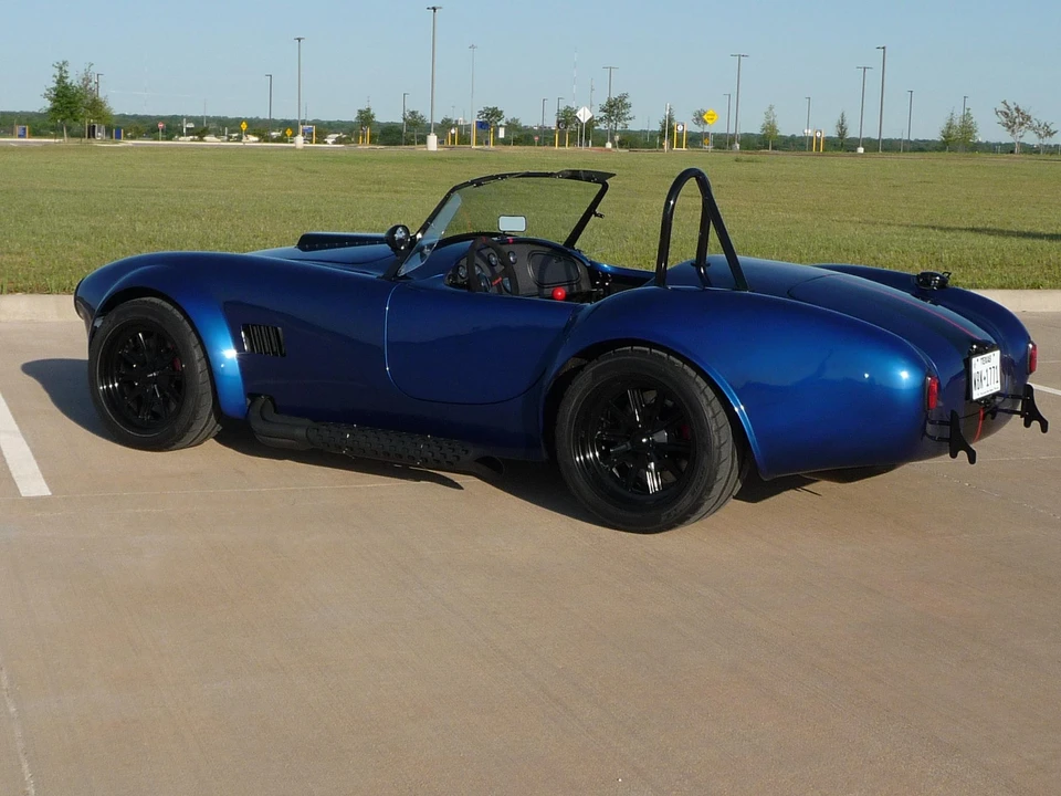 Shelby Cobra Replica - Image 14 of 31