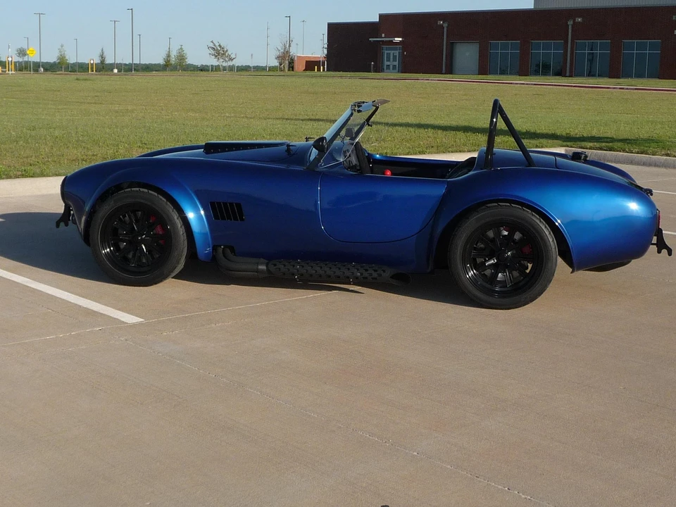 Shelby Cobra Replica - Image 13 of 31