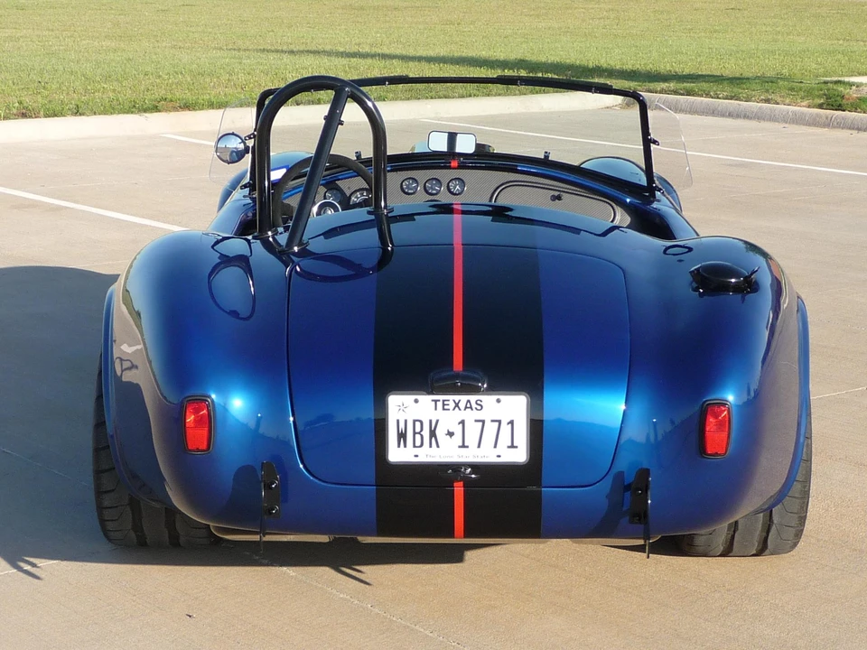 Shelby Cobra Replica - Image 20 of 31