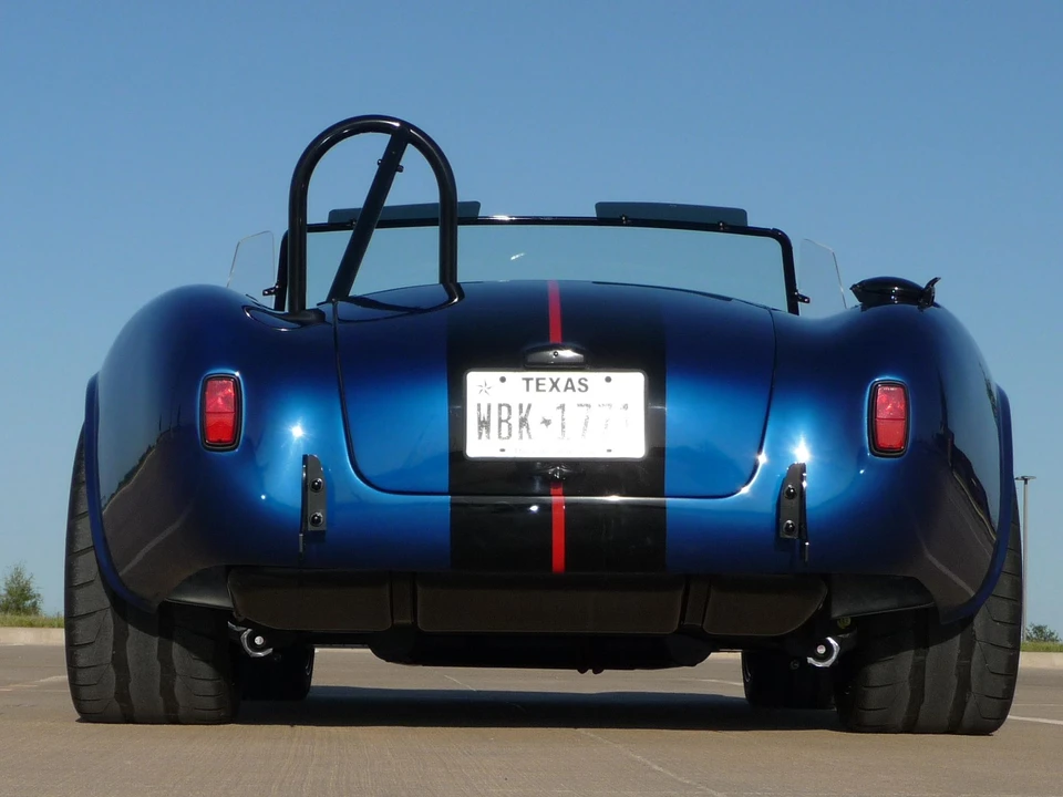 Shelby Cobra Replica - Image 18 of 31
