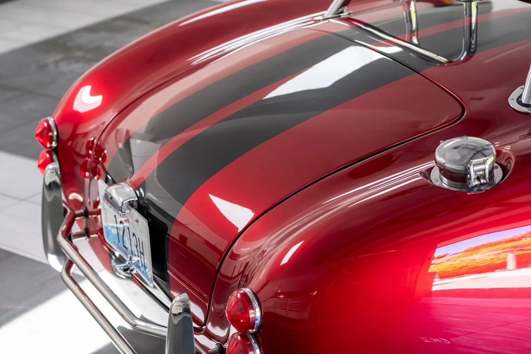 Shelby Cobra Replica - Image 27 of 31