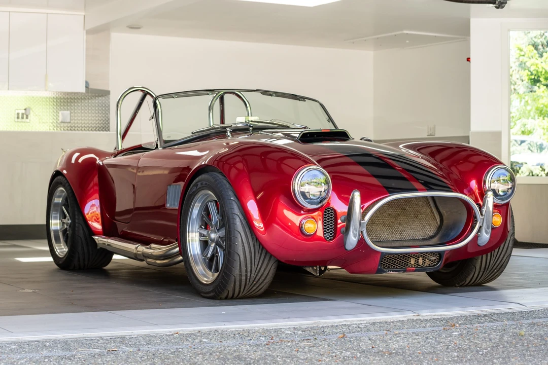 Shelby Cobra Replica - Image 4 of 31