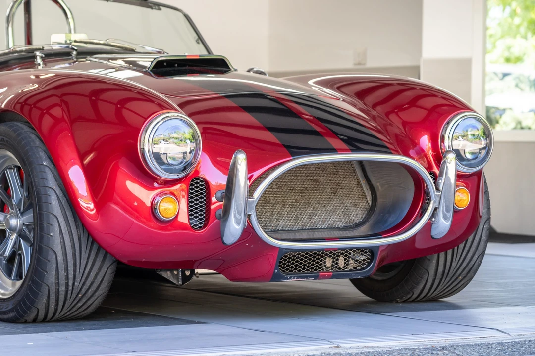 Shelby Cobra Replica - Image 16 of 31
