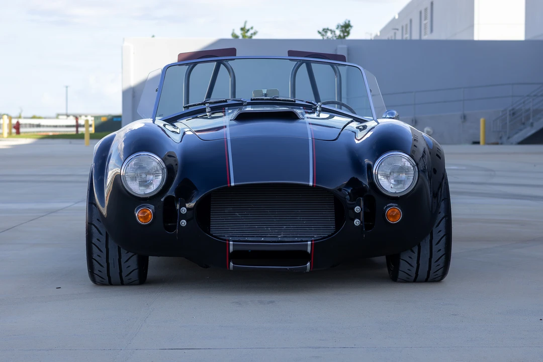 Shelby Cobra Replica - Image 5 of 31