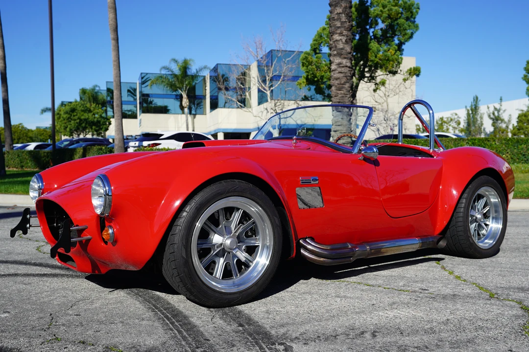 Shelby Cobra Replica - Image 6 of 31