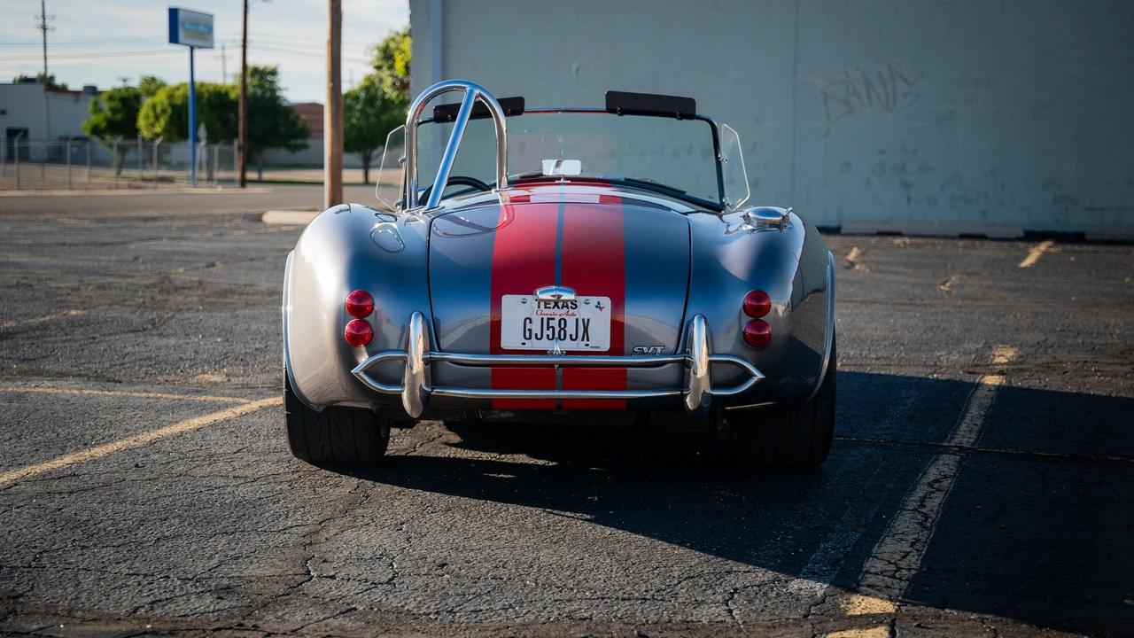 Shelby Cobra Replica - Image 18 of 31