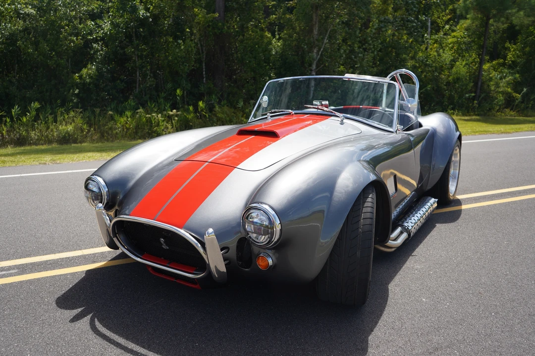 Shelby Cobra Replica - Image 18 of 31
