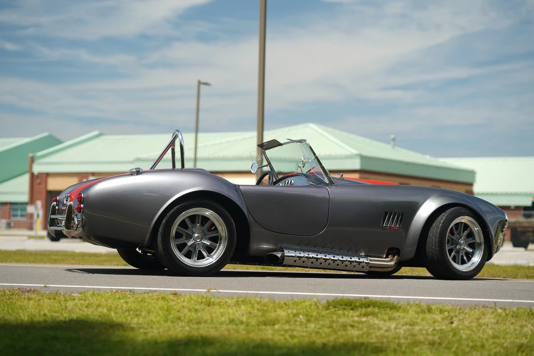 Shelby Cobra Replica - Image 31 of 31