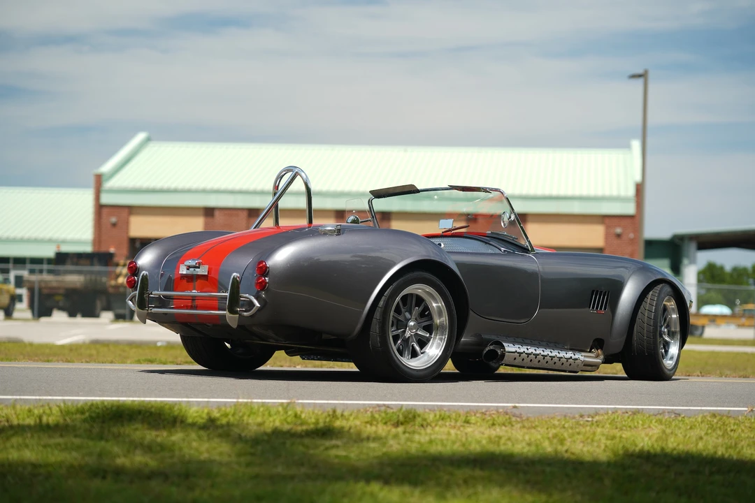 Shelby Cobra Replica - Image 30 of 31