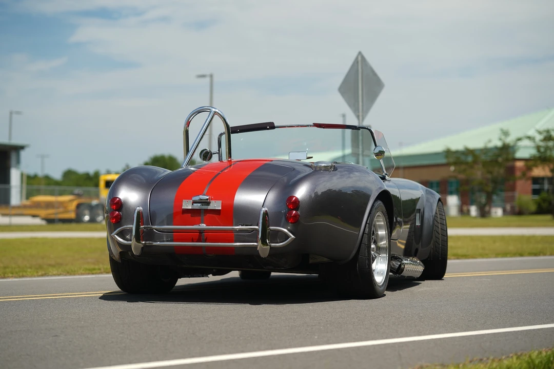 Shelby Cobra Replica - Image 29 of 31