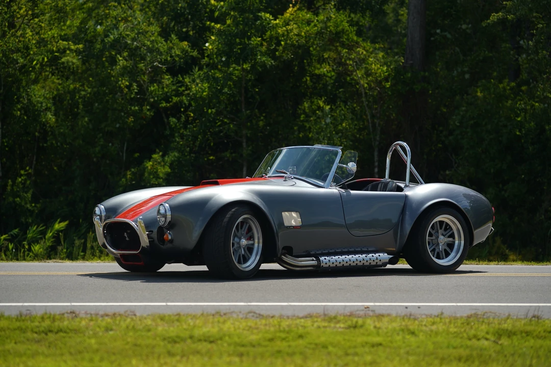 Shelby Cobra Replica - Image 20 of 31