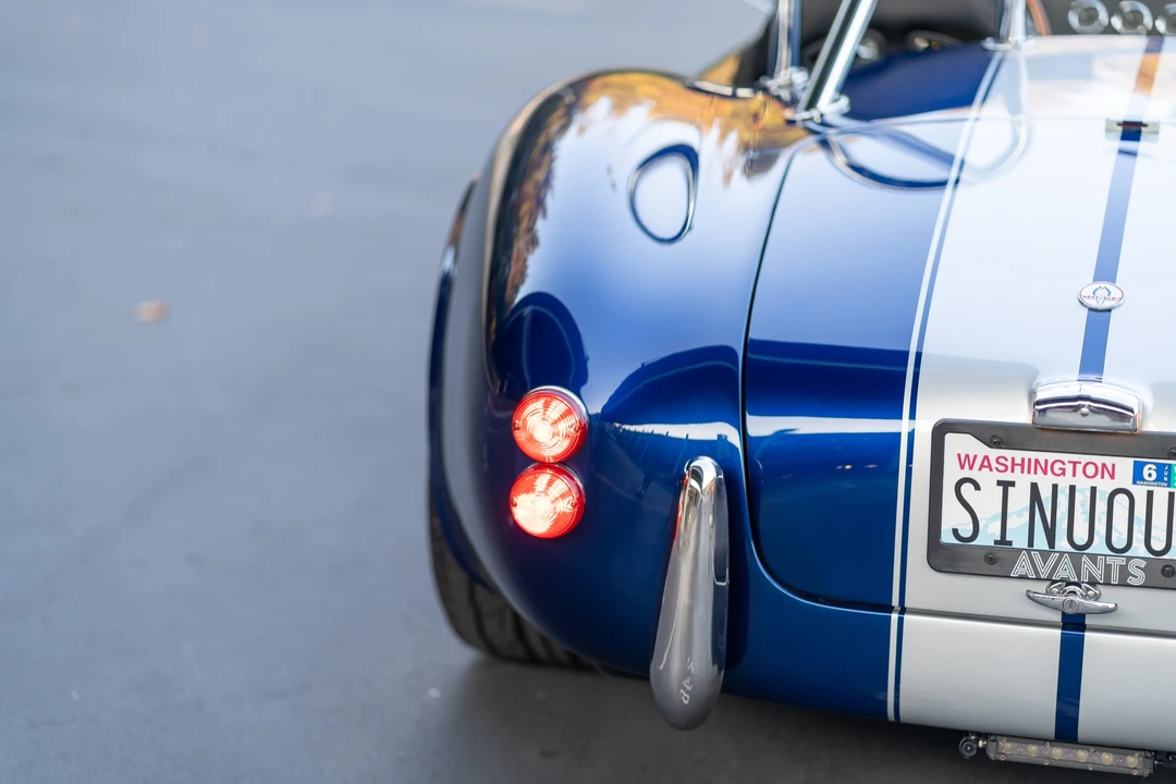 Shelby Cobra Replica - Image 24 of 31