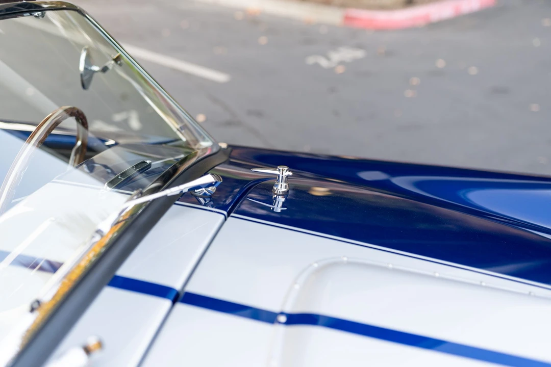Shelby Cobra Replica - Image 11 of 31