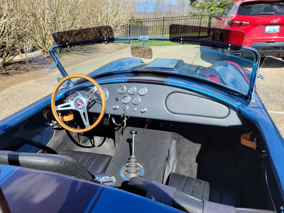 Shelby Cobra Replica - Image 26 of 31