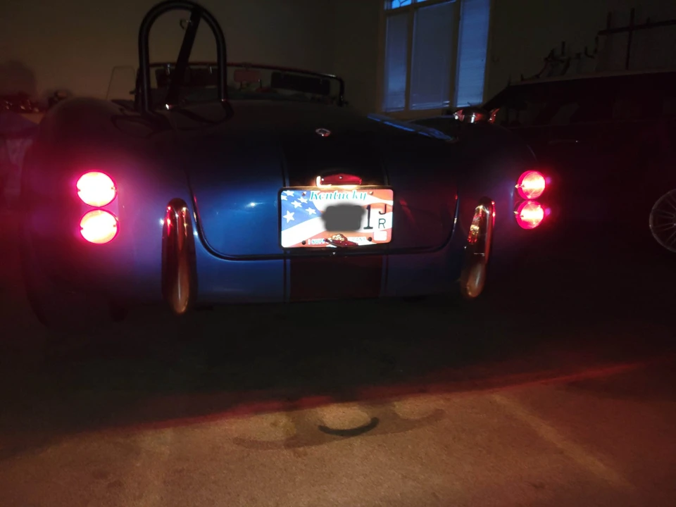 Shelby Cobra Replica - Image 11 of 31