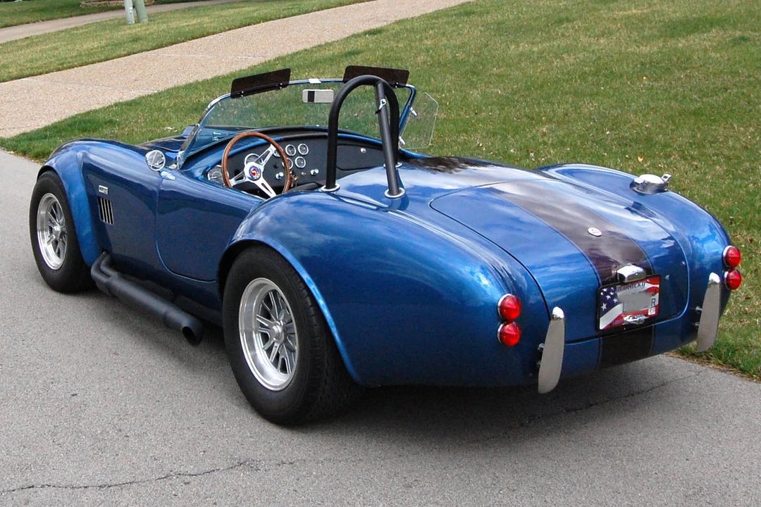 Shelby Cobra Replica - Image 3 of 31