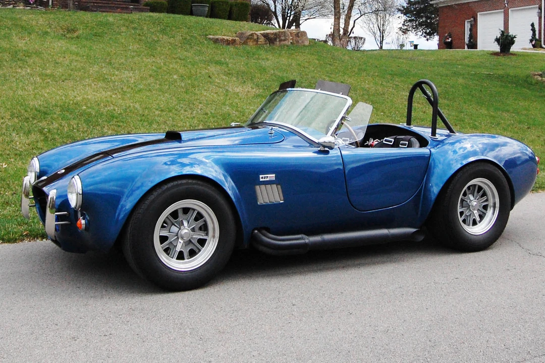 Shelby Cobra Replica - Image 2 of 31