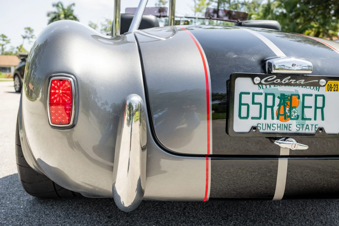 Shelby Cobra Replica - Image 20 of 31