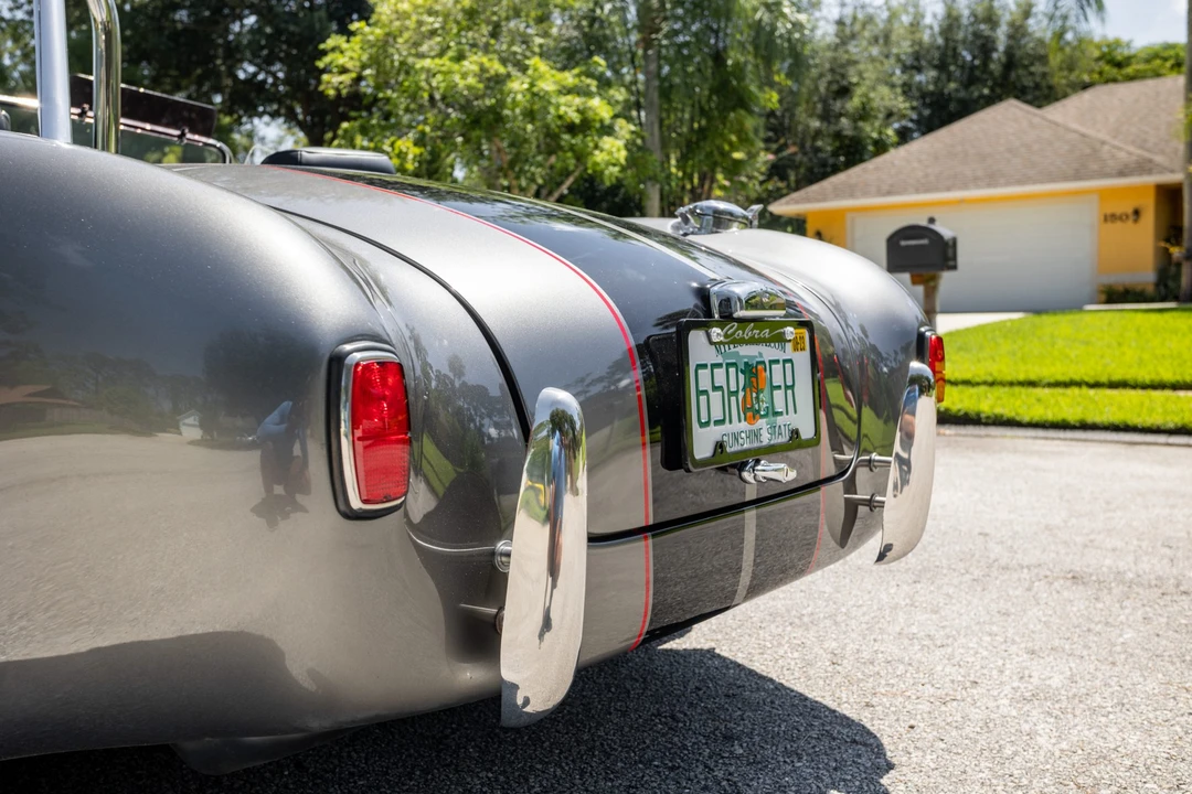Shelby Cobra Replica - Image 19 of 31