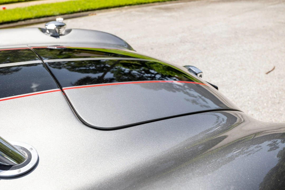 Shelby Cobra Replica - Image 26 of 31