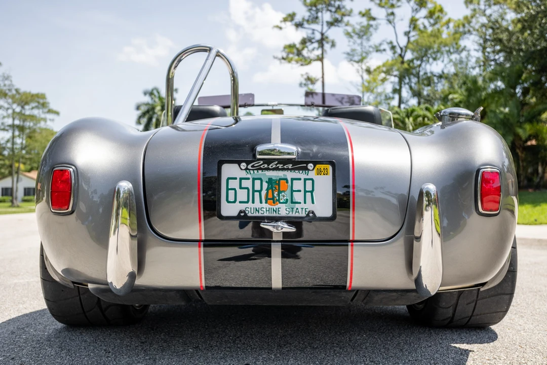 Shelby Cobra Replica - Image 17 of 31