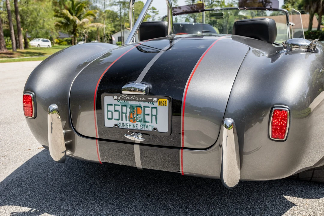Shelby Cobra Replica - Image 18 of 31