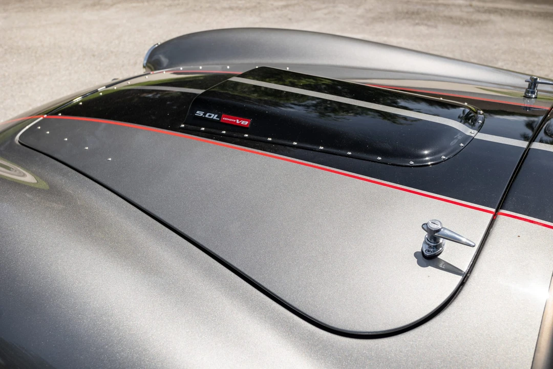 Shelby Cobra Replica - Image 24 of 31