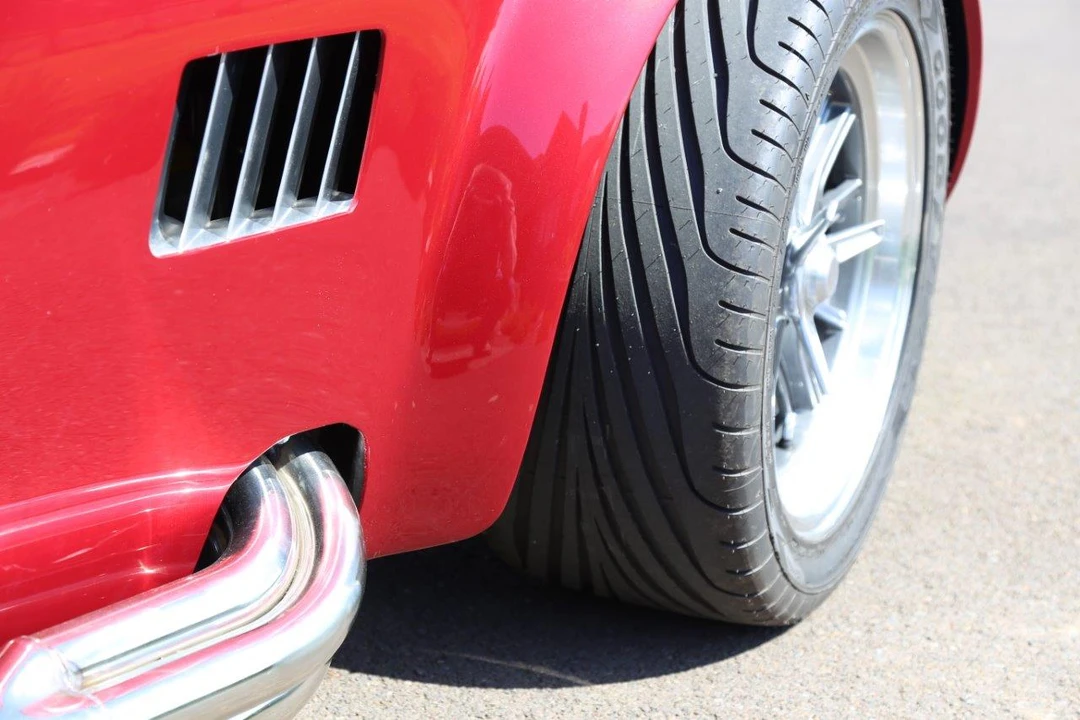Shelby Cobra Replica - Image 26 of 31