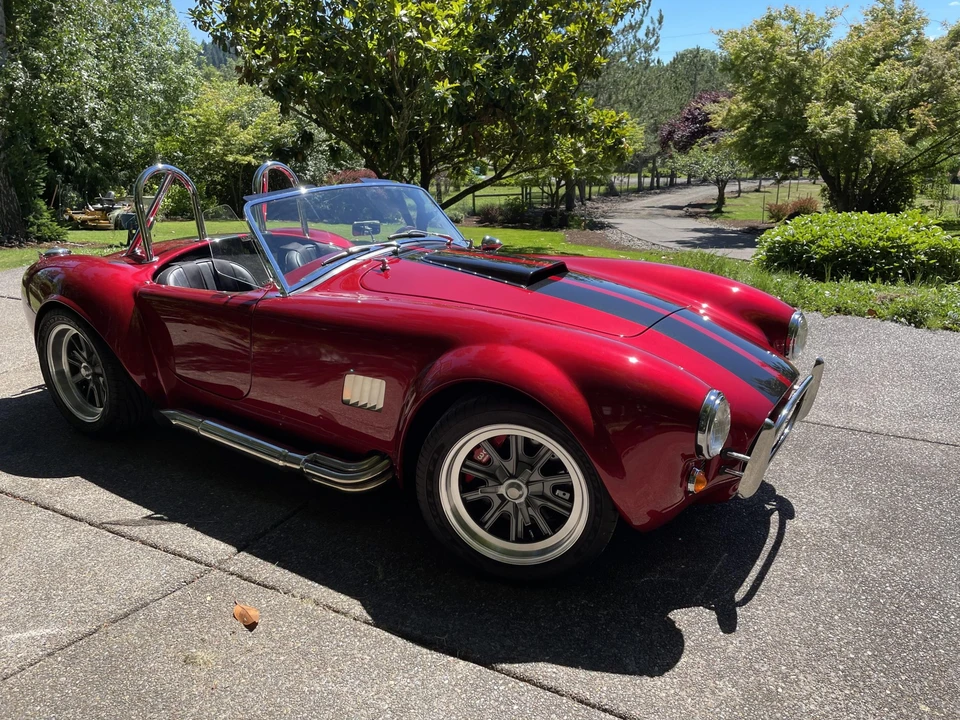 Shelby Cobra Replica - Image 15 of 31