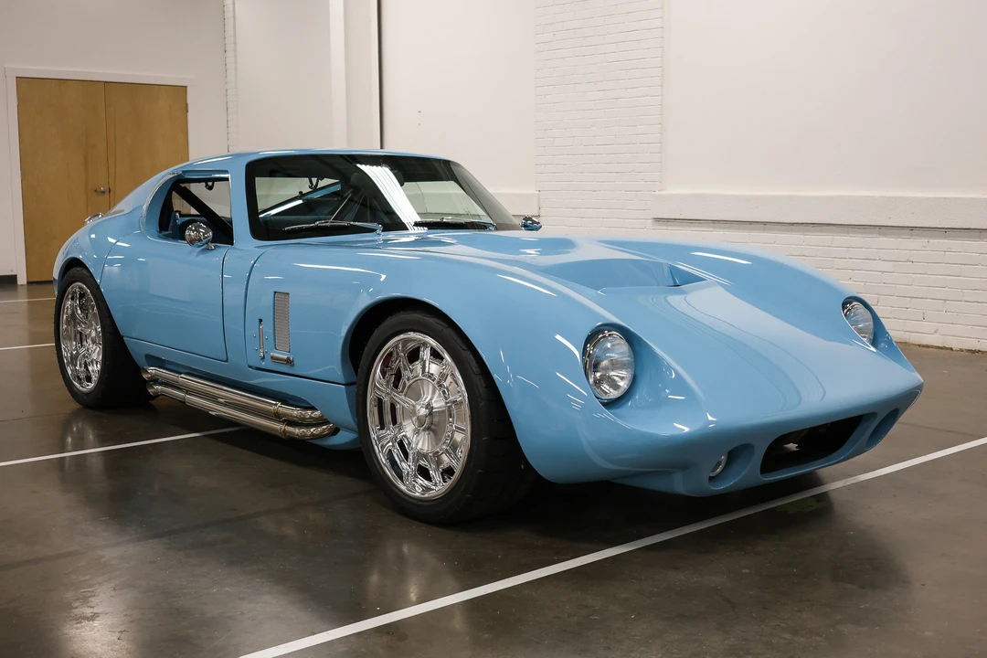 Factory Five Type 65 - Image 4 of 31