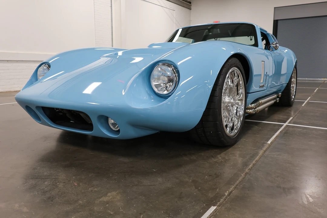 Factory Five Type 65 - Image 9 of 31