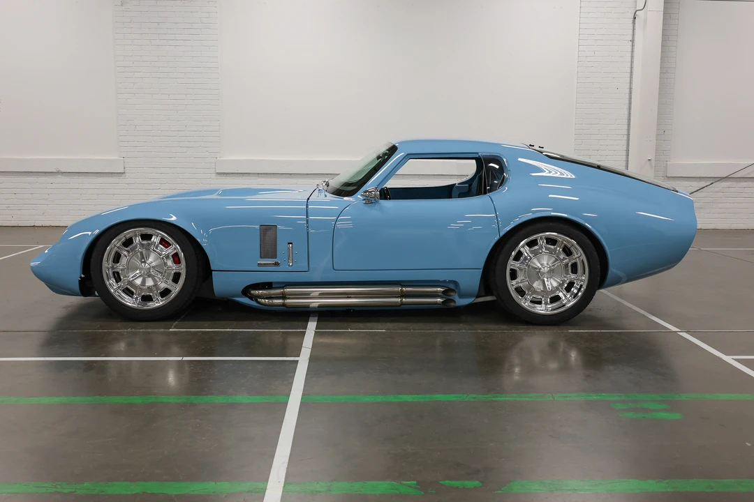 Factory Five Type 65 - Image 16 of 31