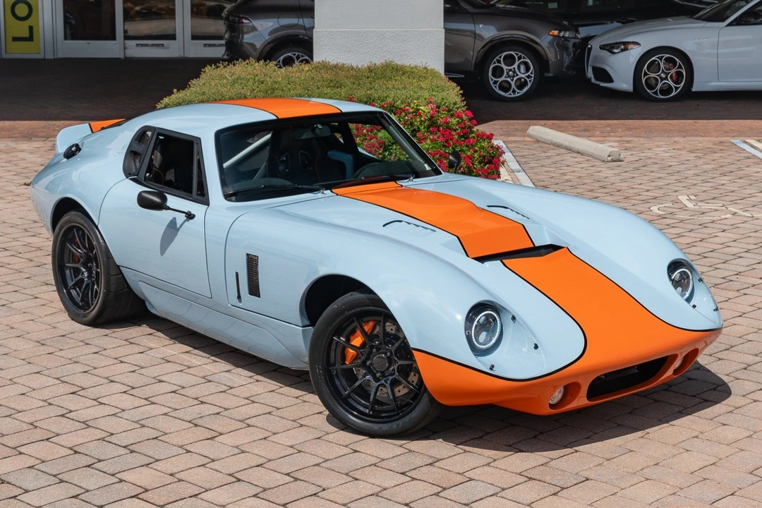 Shelby Daytona Replica - Image 1 of 31