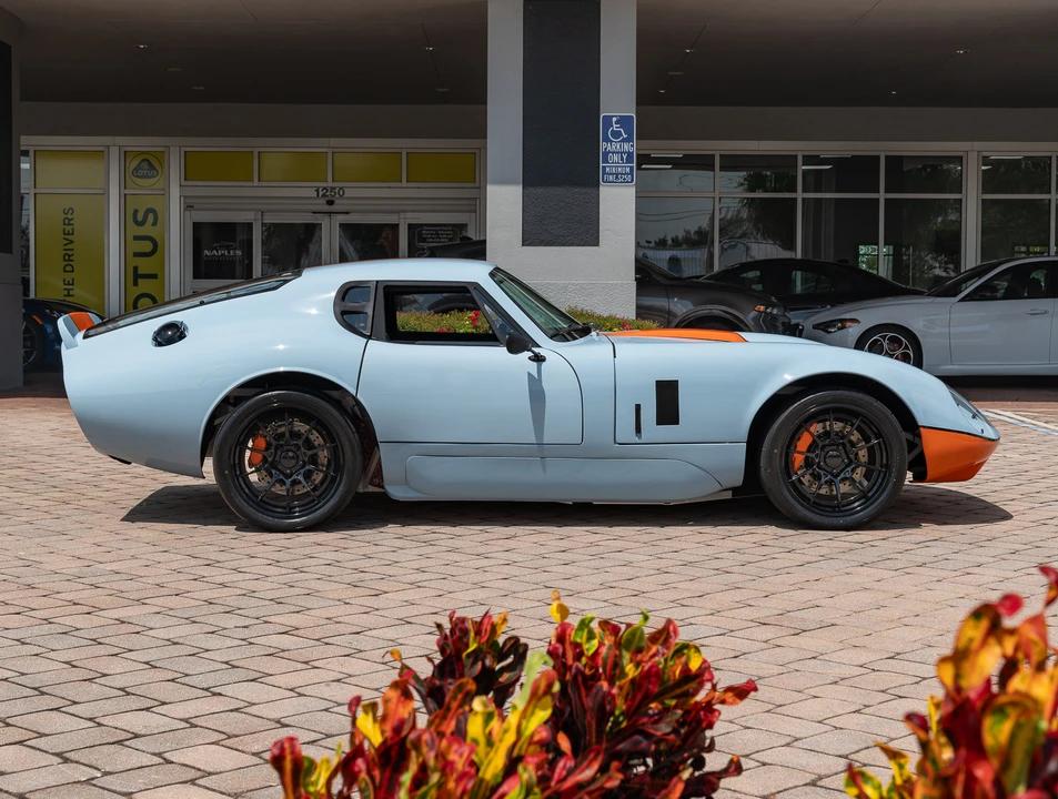 Shelby Daytona Replica - Image 16 of 31