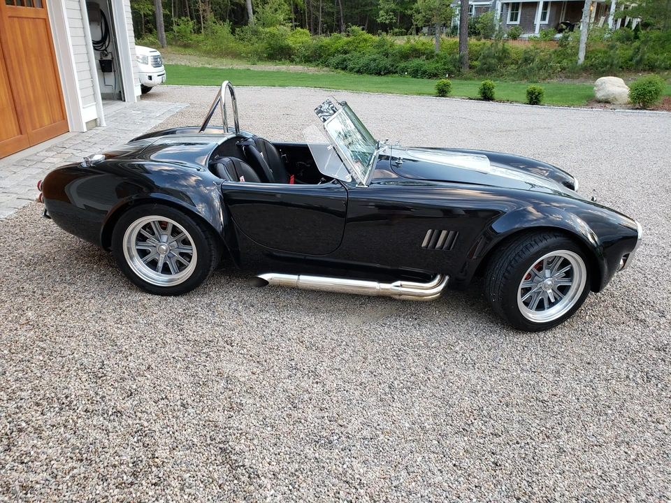 Shelby Cobra Replica - Image 28 of 31
