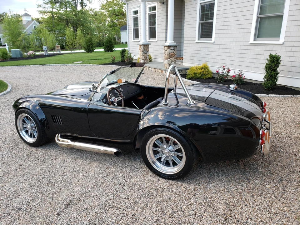 Shelby Cobra Replica - Image 15 of 31