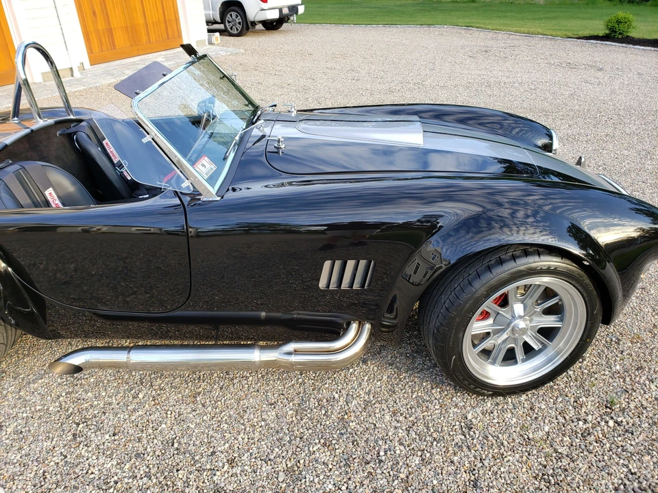 Shelby Cobra Replica - Image 27 of 31