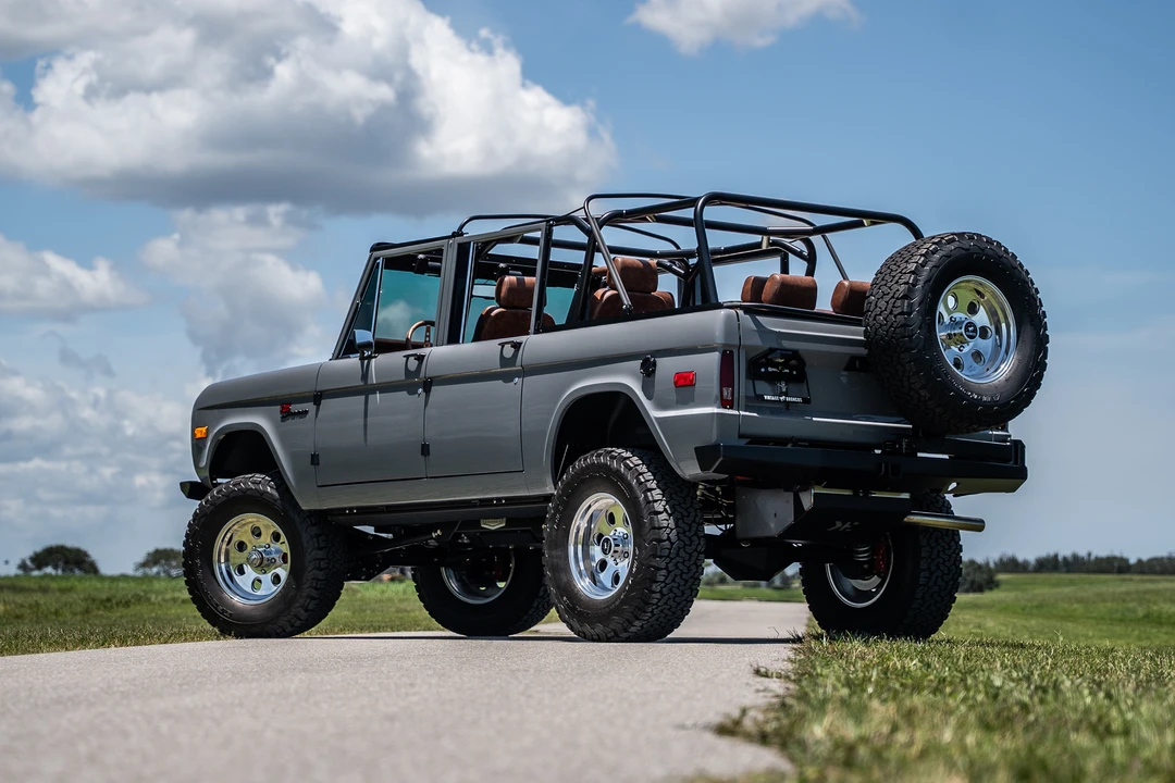 Ford Bronco 1st Gen - Image 5 of 31