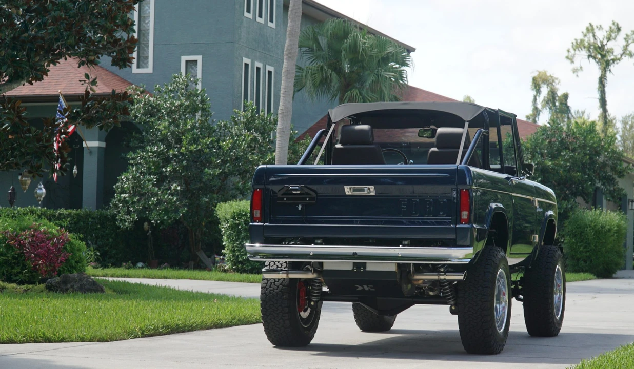 Ford Bronco 1st Gen - Image 30 of 31