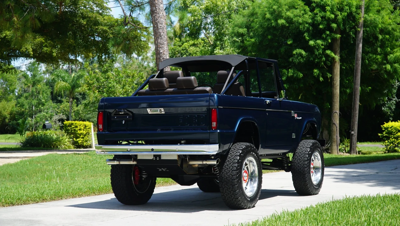 Ford Bronco 1st Gen - Image 26 of 31