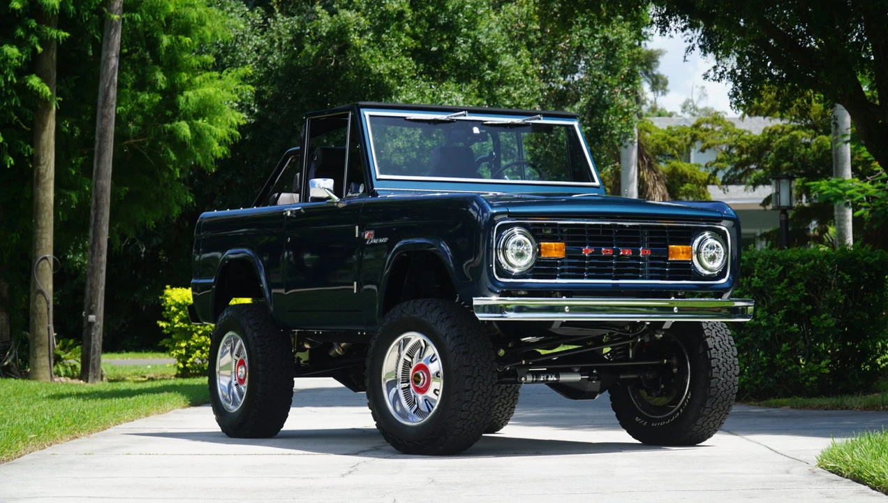 Ford Bronco 1st Gen - Image 18 of 31